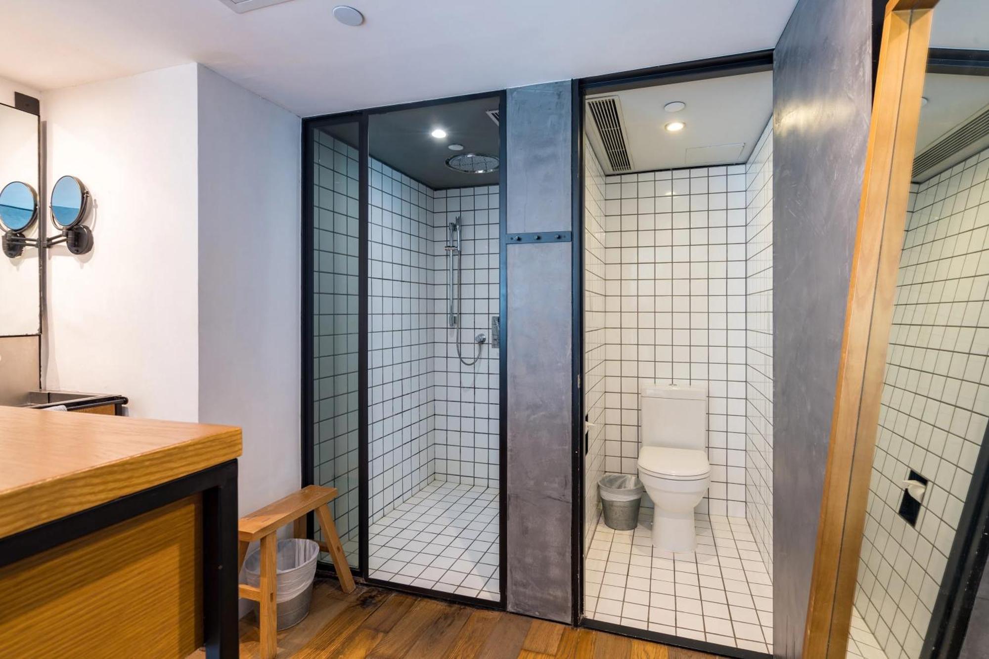 Habyt Austin Avenue Hong Kong Exterior photo