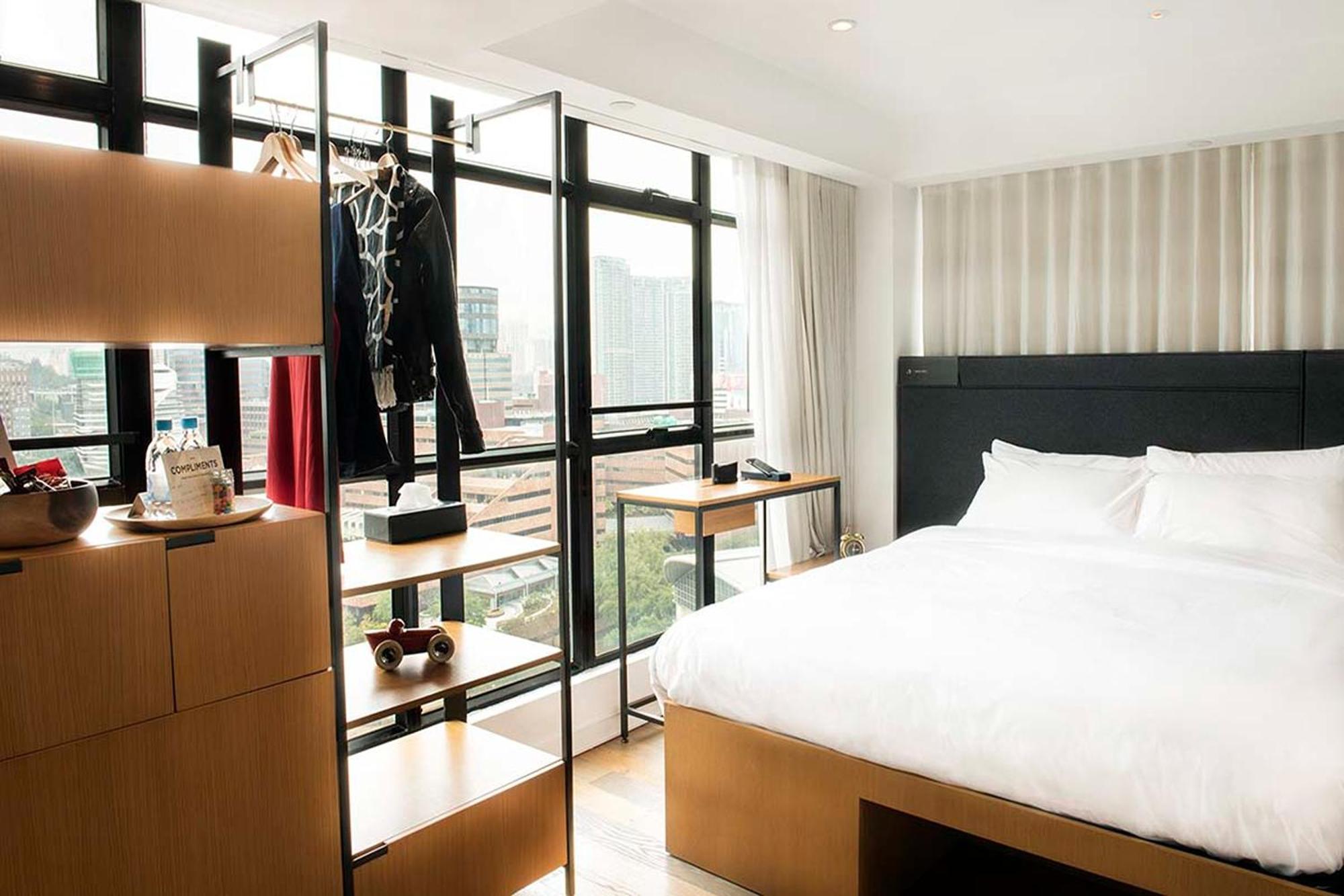 Habyt Austin Avenue Hong Kong Exterior photo